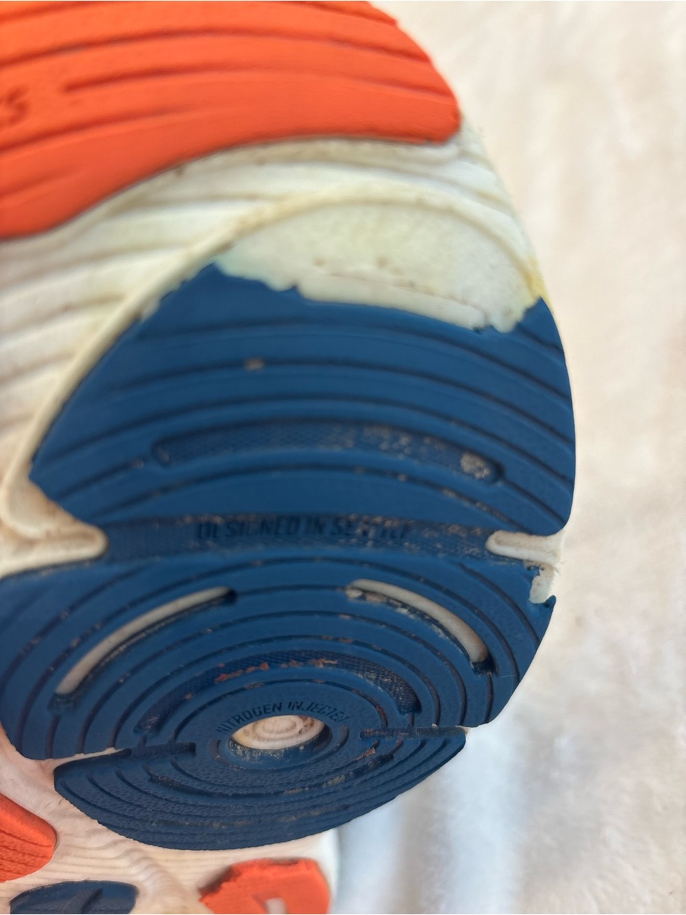 Brooks Glycerin 21 Women’s Shoes - Navy with Orange Trim size 8 - Picture 11 of 12